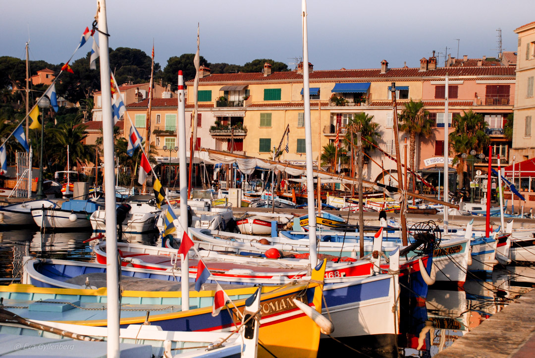 Hamnen i Bandol-Provence