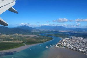 Cairns-fran-luften