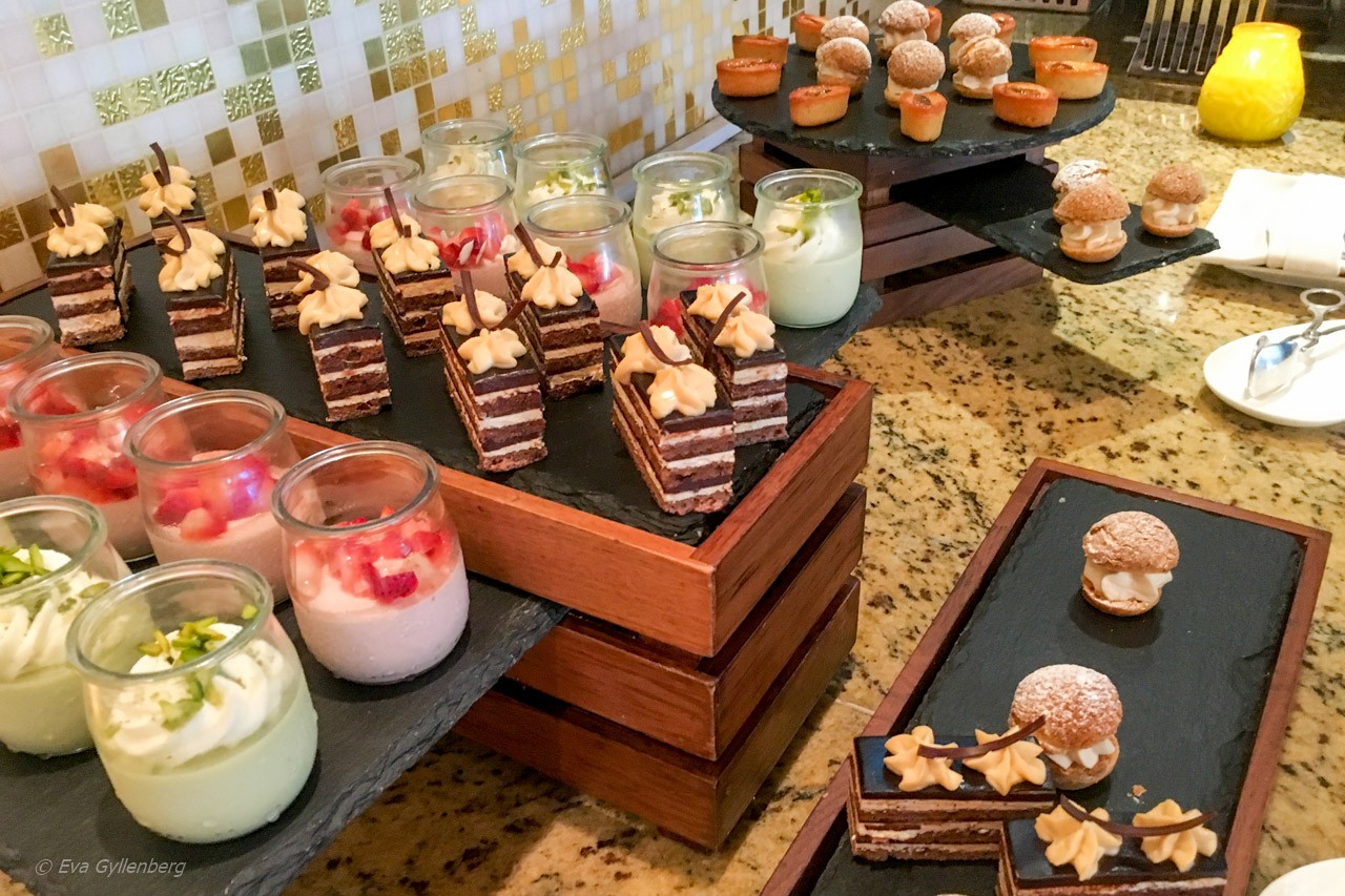 Ritz-Carlton-Dubai