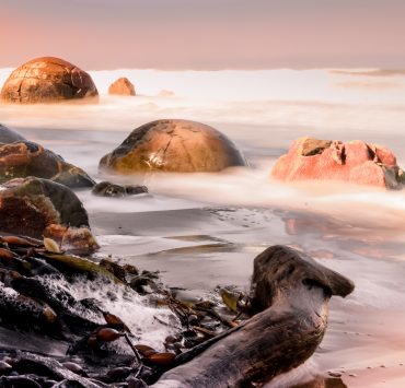 Moeraki Boulders - Nya Zeeland