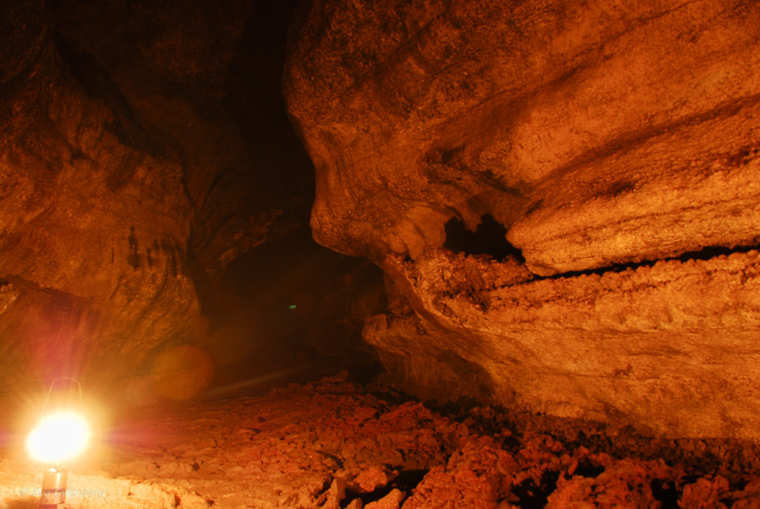 Mount St Helens - Ape Cave