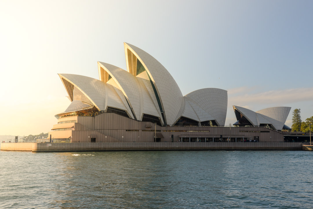 Sydney Opera House - en av alla sevärdheter i Sydney