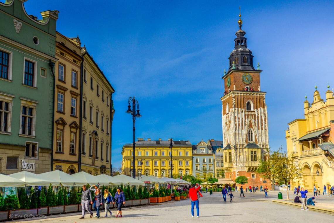 Krakow - Stora marknadstorget - en av alla sevärdheter i krakow