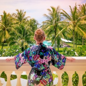 cropped-Eva-Vietnam