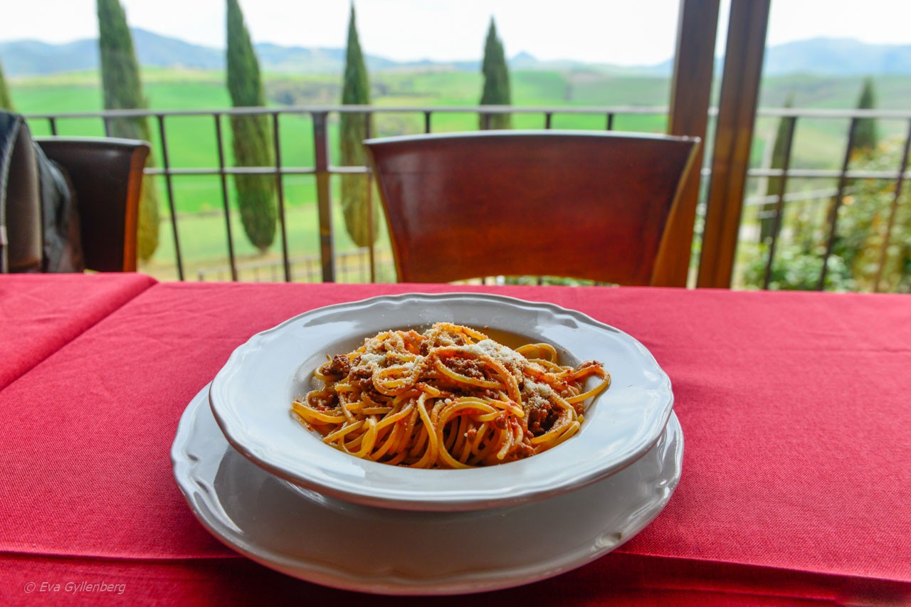 En pasta ragu i Toscana