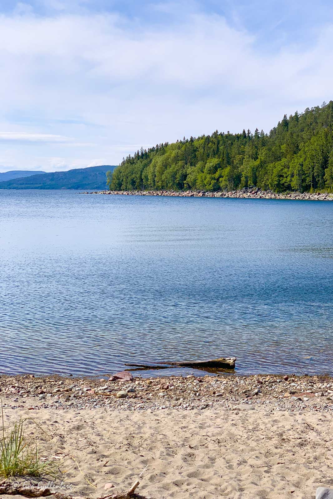 Strand utefter Höga Kusten-leden