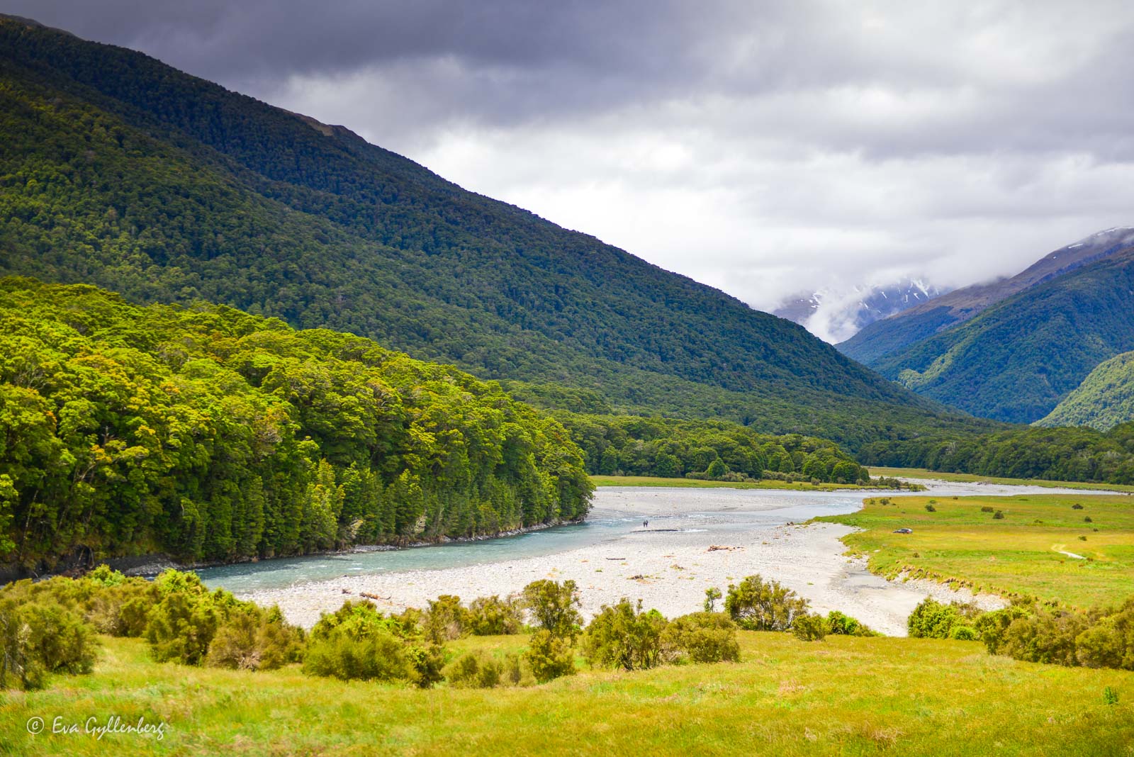 Snöklädda berg i Mount Aspiring