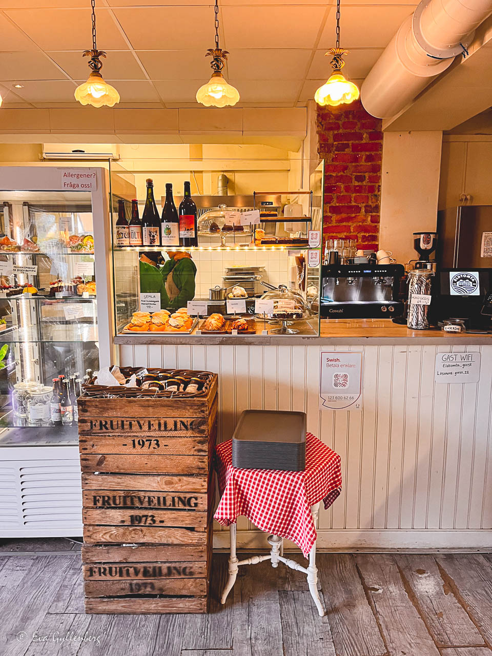 Cafédisk med en massa gott
