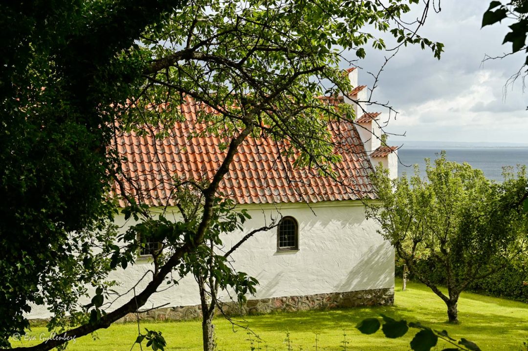 Kyrka