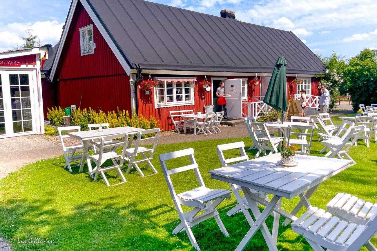 Lotta på Åsen Cafe