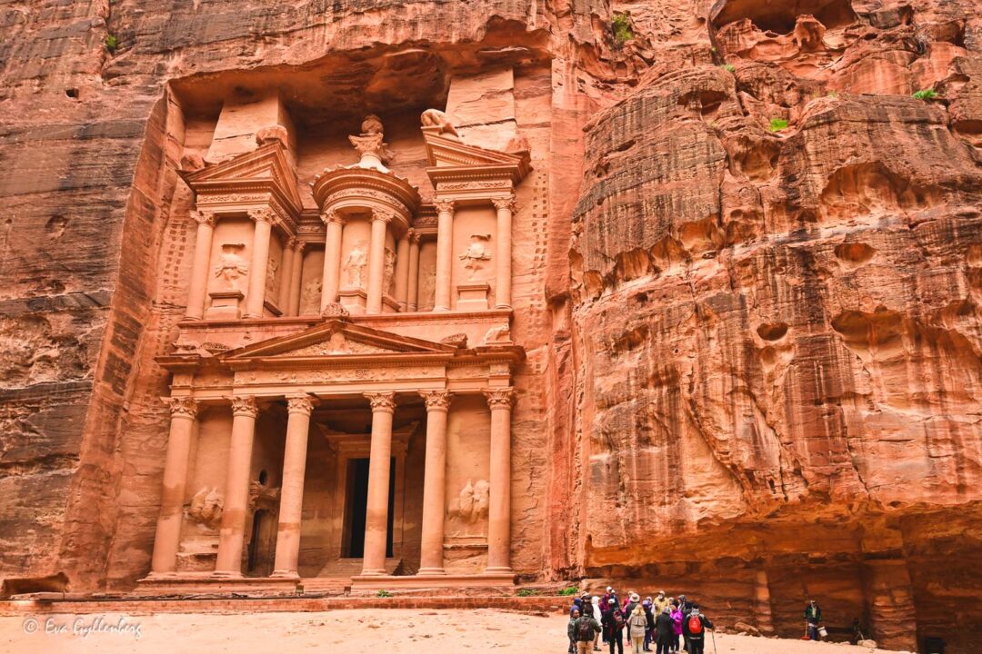 The Treasury - Al-Khazneh - The Treasury