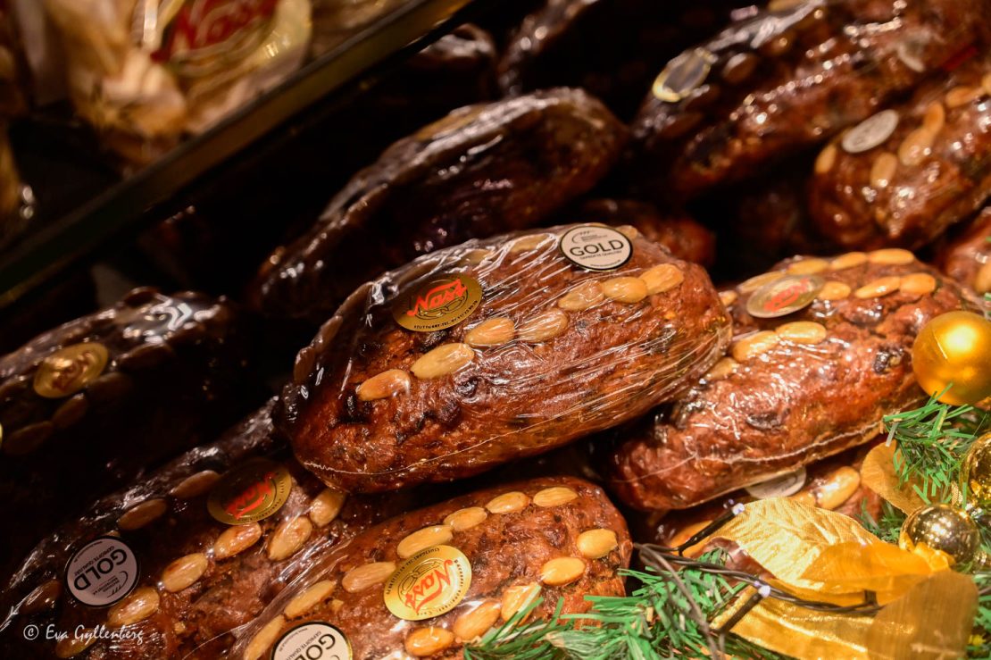 Speciellt bakade julbröd som är vanliga på julmarknader i Tyskland