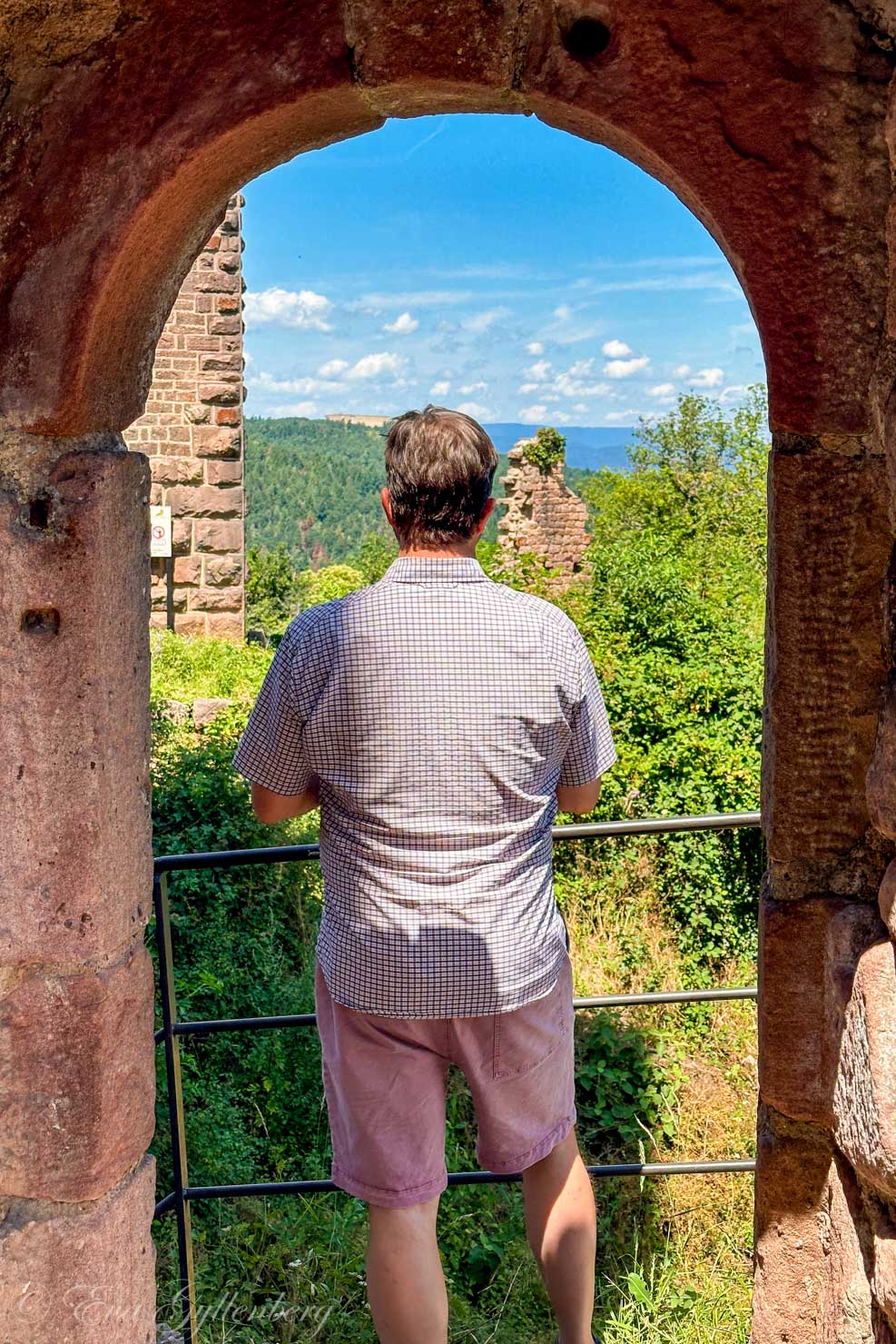Chemin Trois Chateau slott på vägen